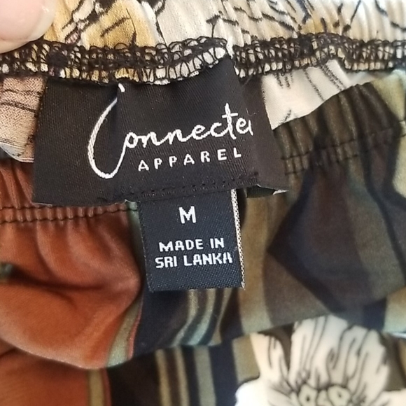 Strapless jumpsuit in jungle flower print - Picture 5 of 5